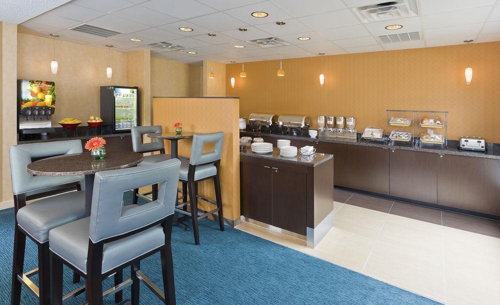 Residence Inn By Marriott Dallas לואיסוויל מראה חיצוני תמונה