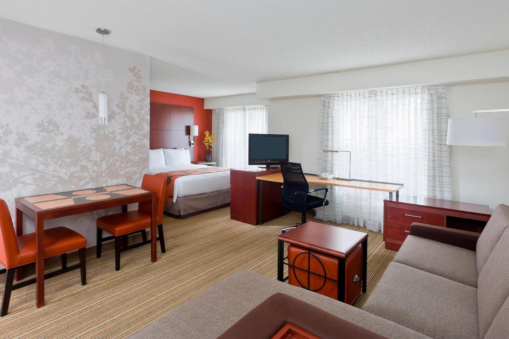 Residence Inn By Marriott Dallas לואיסוויל מראה חיצוני תמונה